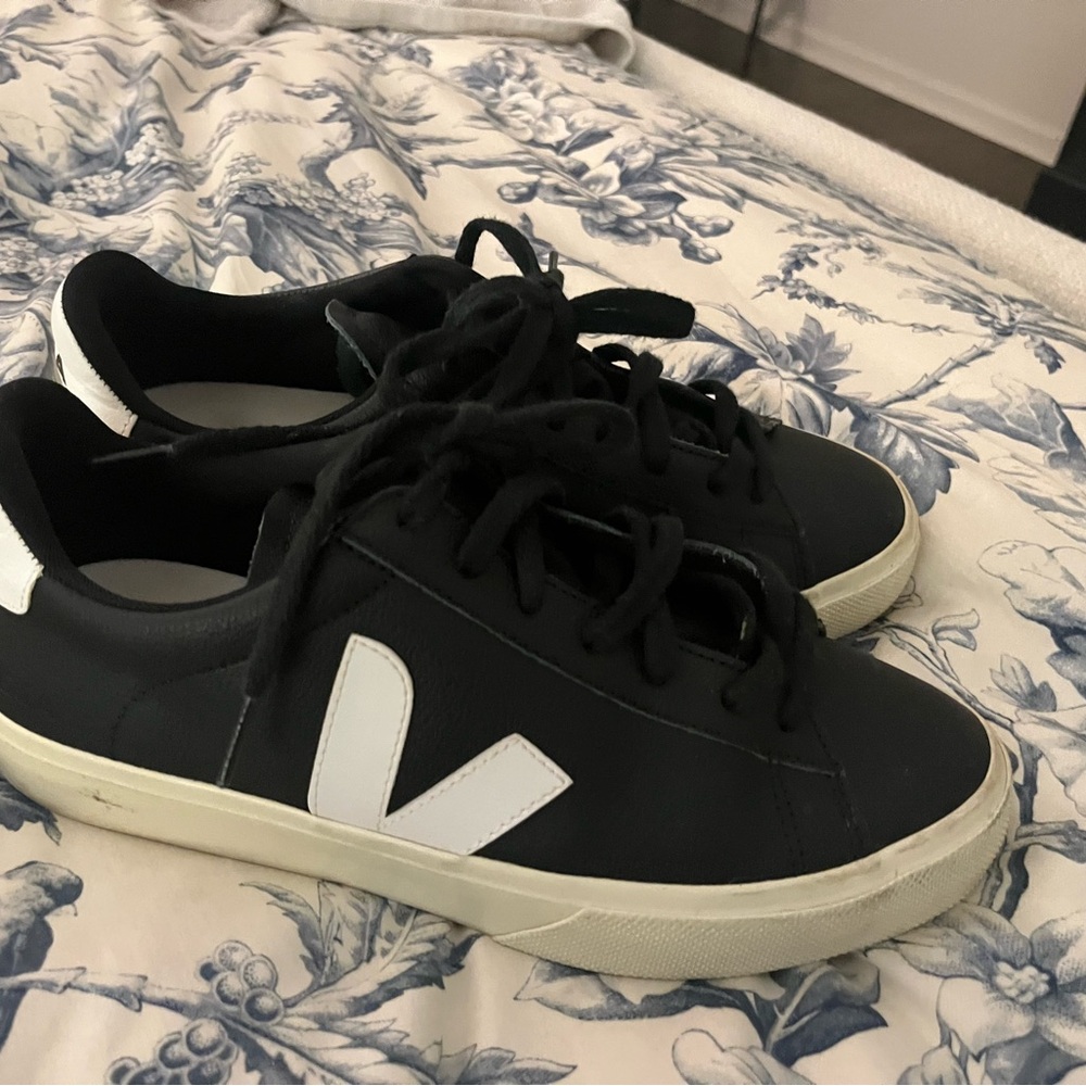 Veja Campo Sneaker